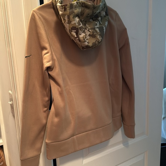 Green Bay Packers Nike Sweatshirt - Picture 4 of 4